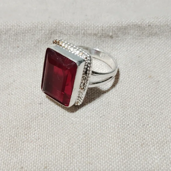 Sterling Silver 925 Ring With Red Gem Stone - Picture 1 of 9